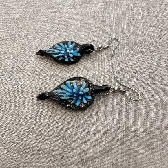 Artisan Lampwork Glass Teardrop Floral Dangle Earrings Black Blue Gold 2" - Picture 9 of 12